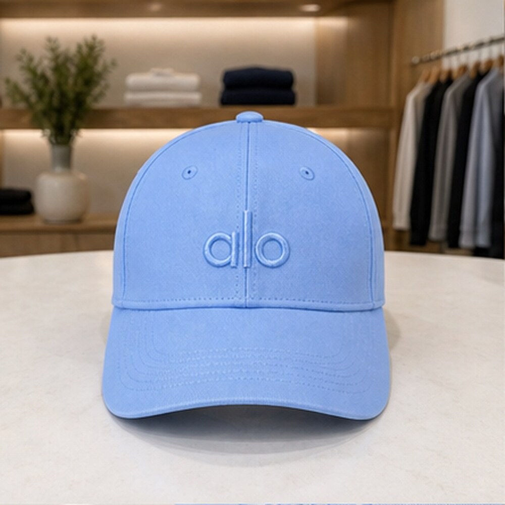 ALO Yoga Modern Sky Blue Athletic Style Cap